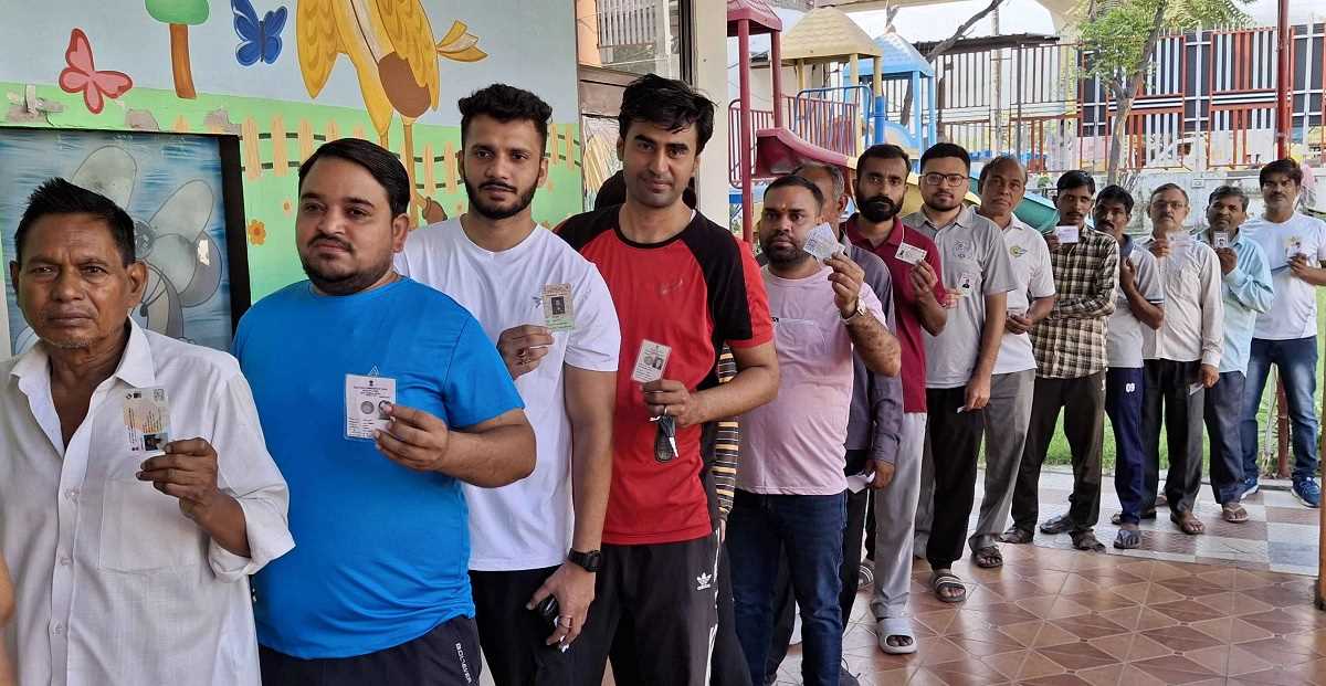 गाजियाबाद में उपचुनाव, 14 प्रत्याशियों की किस्मत का फैसला करेंगे 4.61 लाख से ज्यादा मतदाता